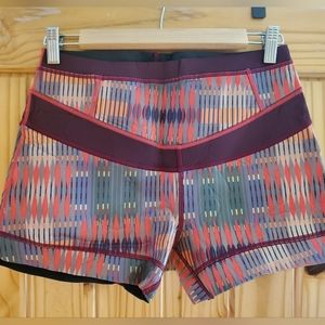 Prana Hydra Shorts L